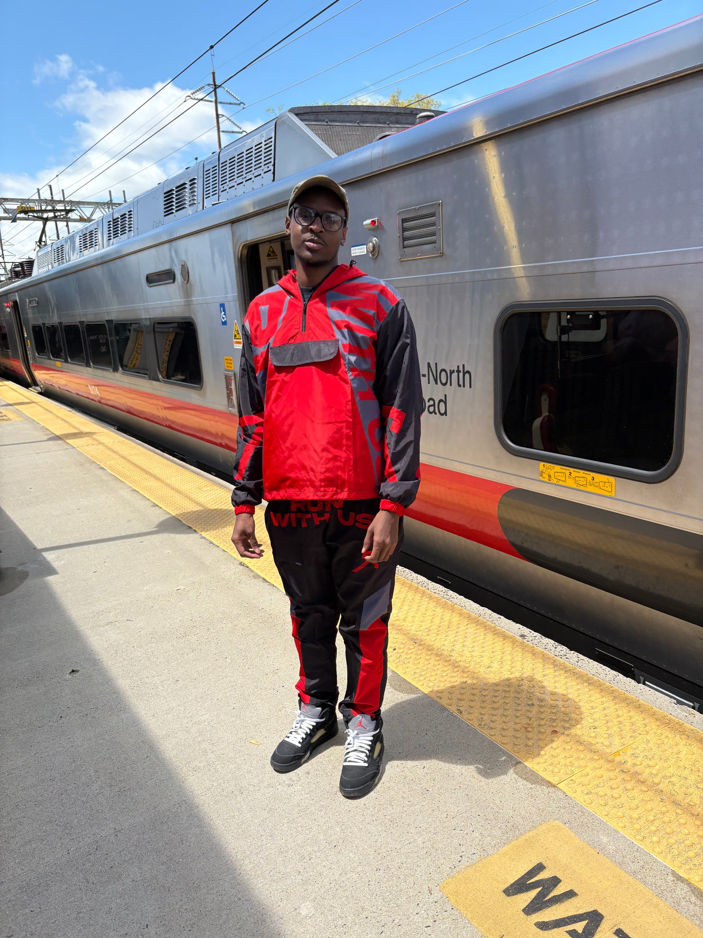 RUN WITH US-WINDBREAKER SET